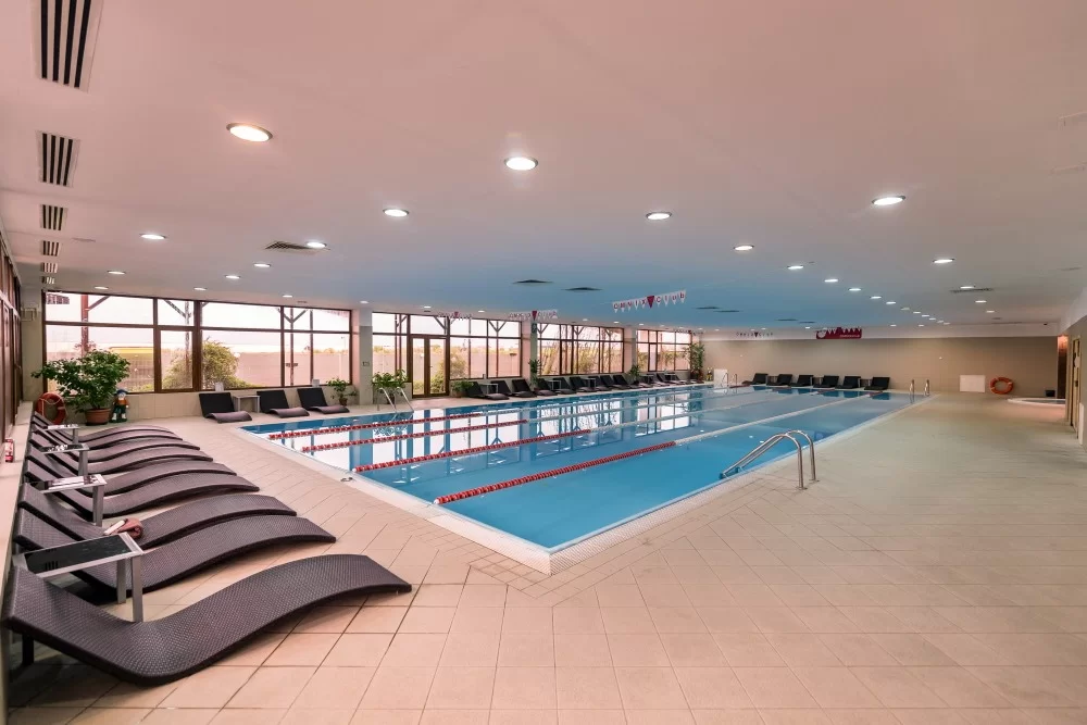 Bazinul Hero Swimming de pe Strada Cezar Bolliac